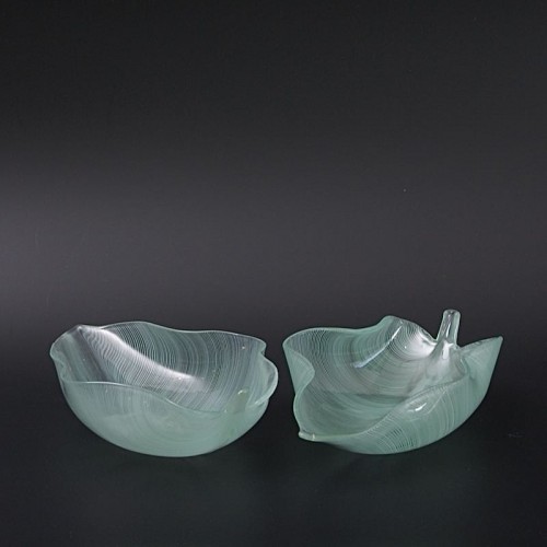 20th century - Pair of Venini Glass Leaves designed by Tyra Lundgren