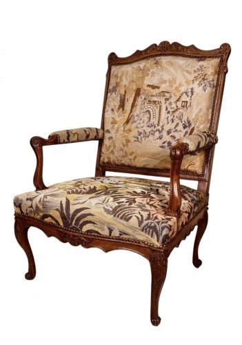 Fauteuil Louis XIV du en bois naturel sculpté