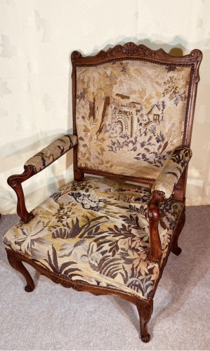 Régence - Fauteuil Louis XIV du en bois naturel sculpté