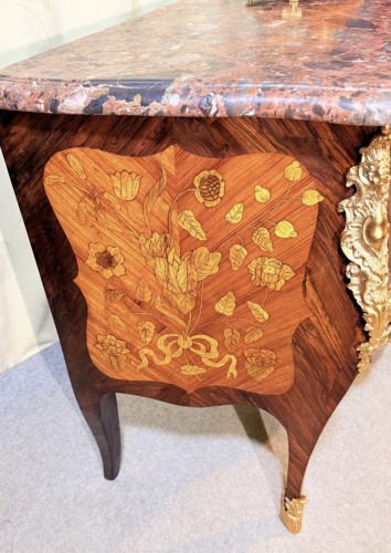 Commode Louis XV estampillée WATTELIN - Galerie Leroy