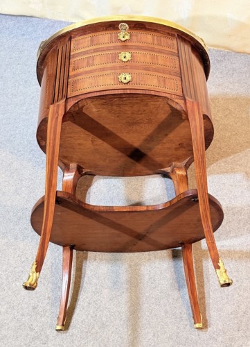 XVIIIe siècle - Chiffonnière estampillée F. LESAGE 
