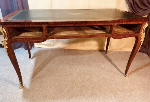 Mobilier Bureau et Secrétaire - Grand bureau plat Louis XV