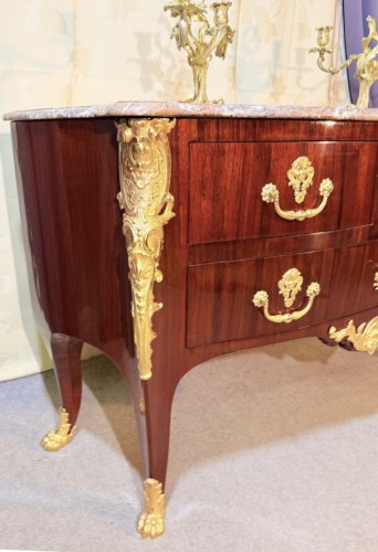 Mobilier Commode - Commode Régence dite à la Cressent, France 18e siècle