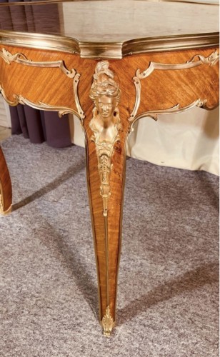 Furniture  - Gueridon in marquetry and gilt bronze, late 19th century