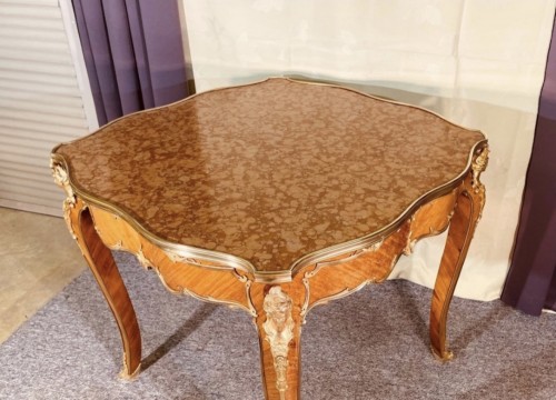 Gueridon in marquetry and gilt bronze, late 19th century - 