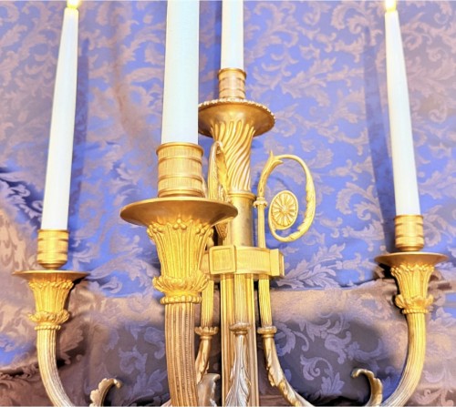 Paire d’appliques aux griffons - Luminaires Style 