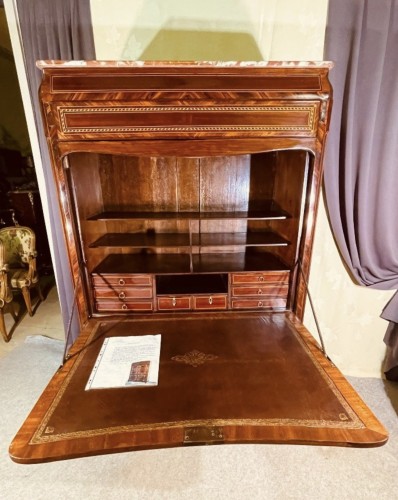 Mobilier Bureau et Secrétaire - Secrétaire à système estampillé Pierre ROUSSEL