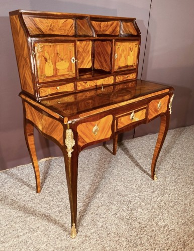 Antiquités - Bonheur  du jour Louis XV