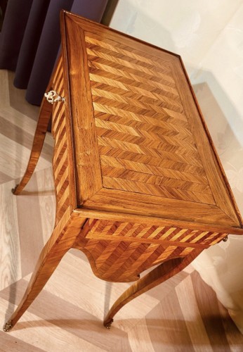 Table à transformation dite à La Bourgogne  - Mobilier Style Louis XV
