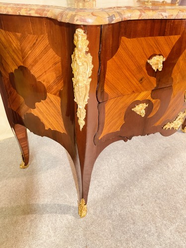 Commode d'époquue Louis XV - Galerie Leroy