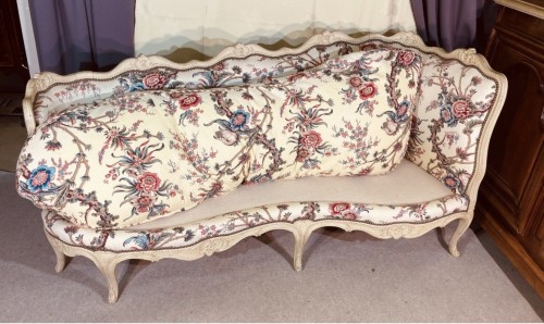 Antiquités - Canapé Louis XV dit Veilleuse, XVIIIe siècle