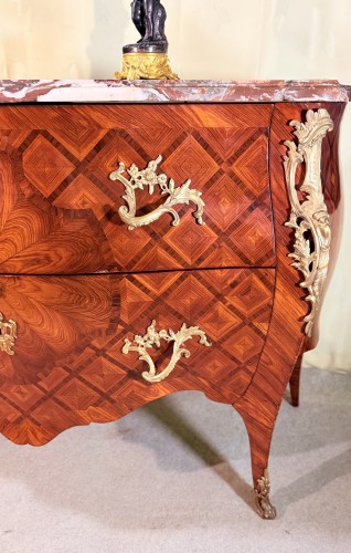 Mobilier Commode - Commode Louis XV galbée