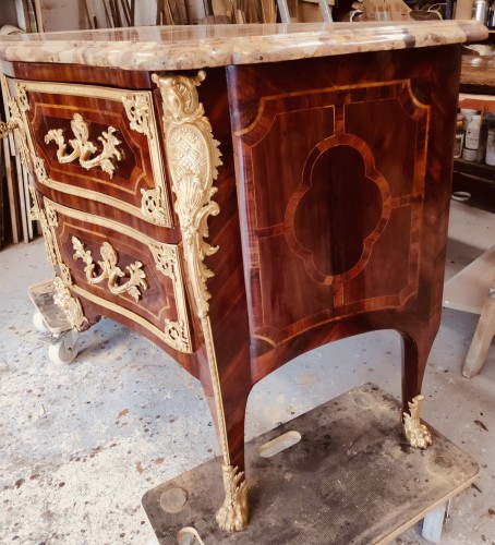 Commode Régence dite "à la Cressent" vers 1720 - Galerie Leroy