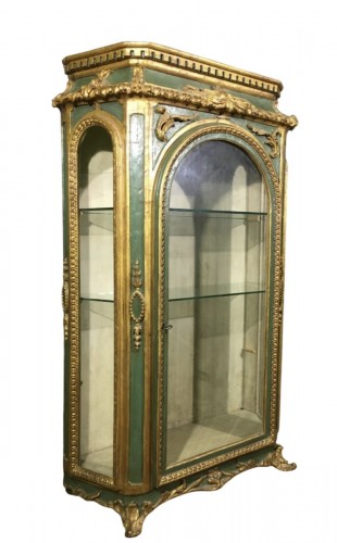 Vitrine Italienne du XVIIIe siècle