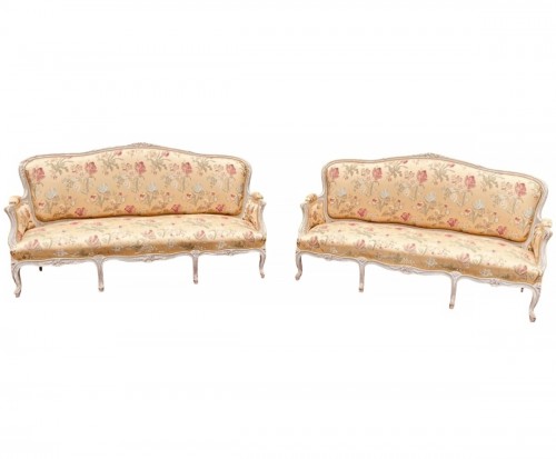 Paire de canapés Louis XV