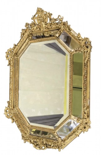 Miroir à parcloses Napoléon III  en bois doré 