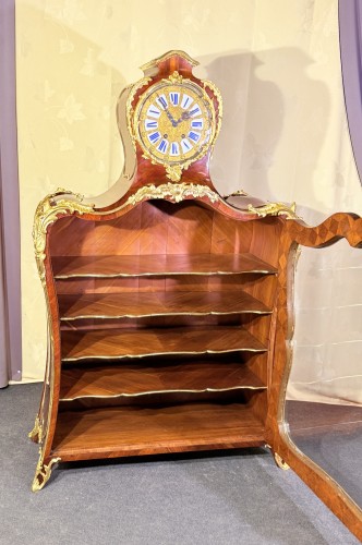 XVIIIe siècle - Cartonnier à pendule du XVIIIe siècle