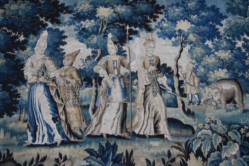 Aubusson Tapestry - The Story Of “the Elephant And The Rope On Its Leg”  - Tapestry & Carpet Style 