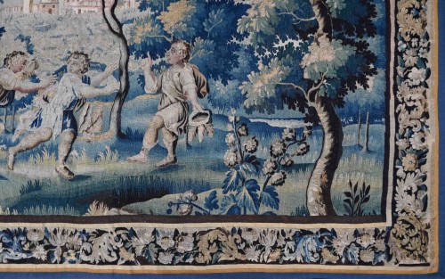 Antiquités - children’s games - Flemish Tapestry bu Audenarde Manufacture 17th century 