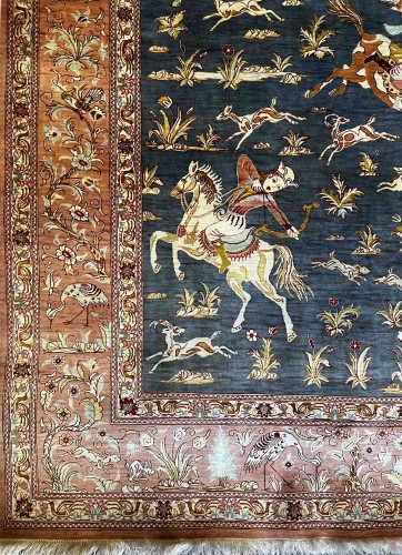 20th century - Ghoum Carpet in Silk circa 1980