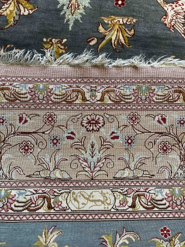 Antiquités - Ghoum Carpet in Silk circa 1980