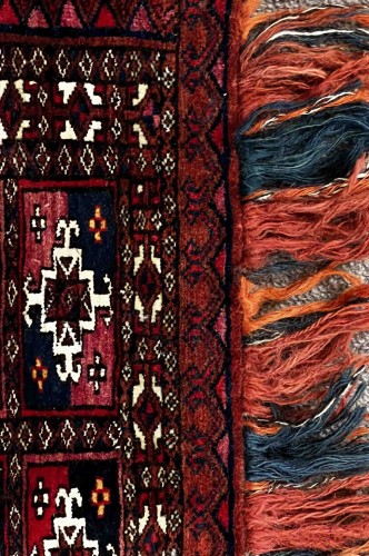 Tekke Bukhara Collector's Rug – Rare 19th Century Piece - 