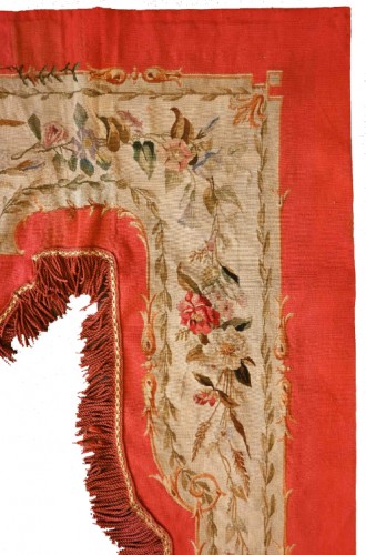 19th-century tapestry valance from the Aubusson Manufactory - Napoléon III