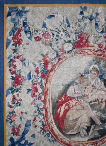 Tapisserie & Tapis Tapisserie - Tapisserie à médaillon de la Manufacture d'Aubusson du XVIIIe siècle
