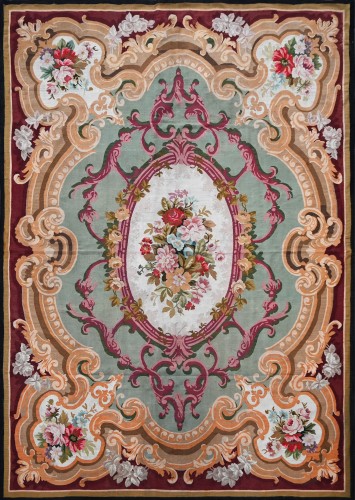 Tapis de la Manufacture d'Aubusson Circa 1840