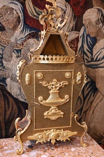 Antiquités - Pendule de cheminée en bronze doré et porcelaine fin du XIXe siècle