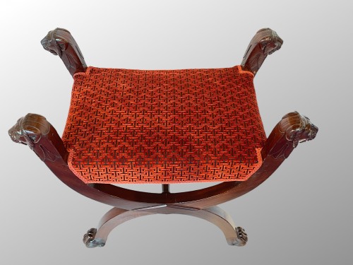 Tabouret curule en acajou 1er Empire - Galerie Maxime Fustier