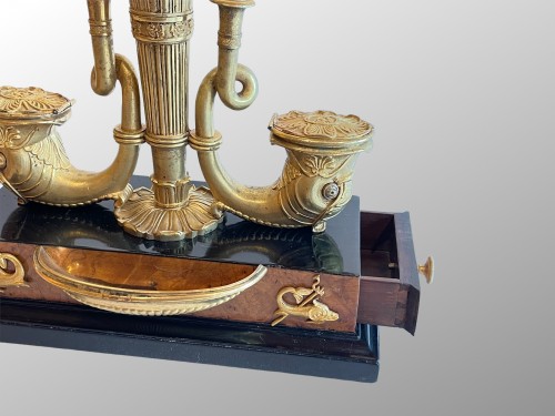 Empire inkwell in Ash burl, ebony and gilt bronze - Empire