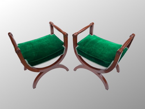 Pair of mahogany curved stools from the First Empire period - Seating Style Empire