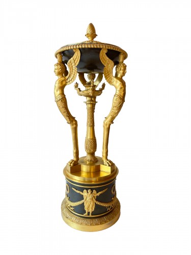Brûle-parfum en bronze doré et patiné 1er Empire