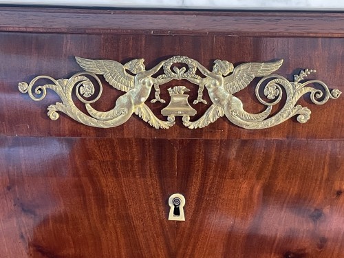 Commode en acajou d'époque Empire - Galerie Maxime Fustier