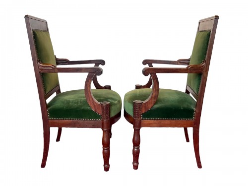 Suite de quatre fauteuils d'officier en acajou 1er Empire 