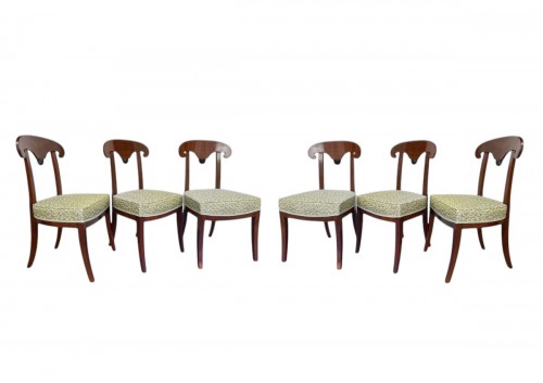Suite de six chaises en acajou époque premier Empire