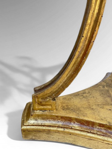 XVIIIe siècle - Paire de Sellettes en bois doré fin du XVIIIe Italie