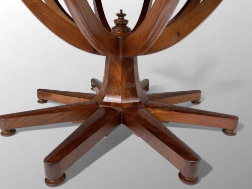 Mahogany pedestal table, Northern Italy, early 19th century - 