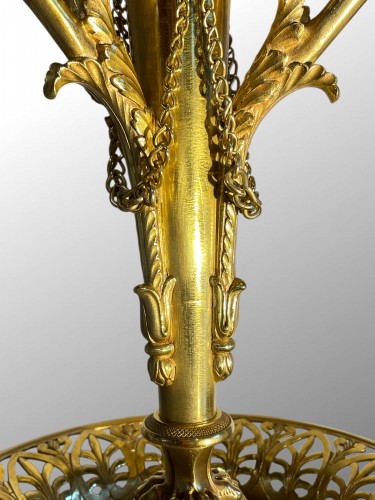 Antiquités - Lampe bouillotte Empire, bronze ciselé et doré, milieu du XIXe siècle