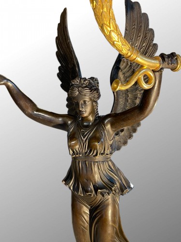 Candélabre en bronze doré et patiné, époque Empire - Empire