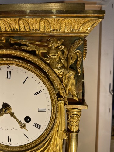 Gilt bronze mantel clock, Empire period - 