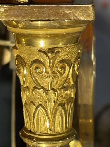 Empire - Gilt bronze mantel clock, Empire period