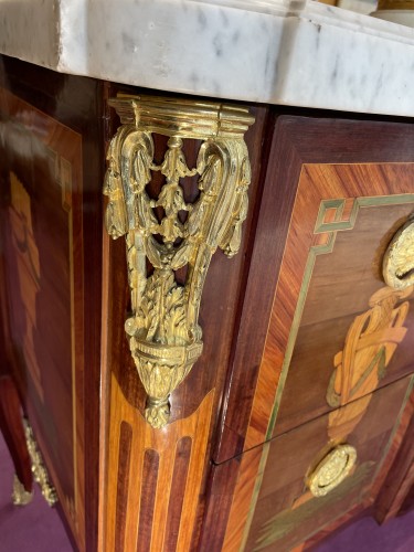 Antiquités - Commode Transition estampillée Léonard Boudin