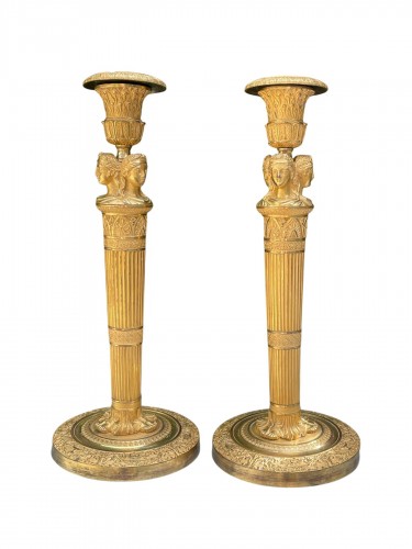 Paire de bougeoirs en bronze doré époque premier Empire