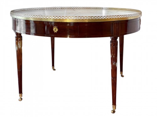 Très grande table bouillotte en acajou, fin du XVIIIe début du XIXe