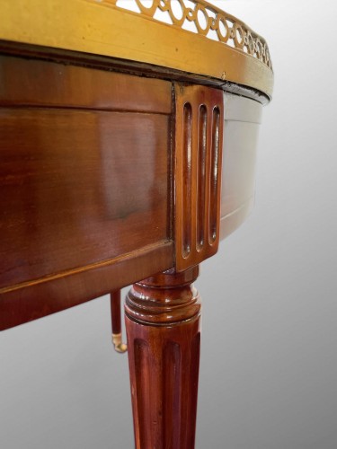 XIXe siècle - Très grande table bouillotte en acajou, fin du XVIIIe début du XIXe