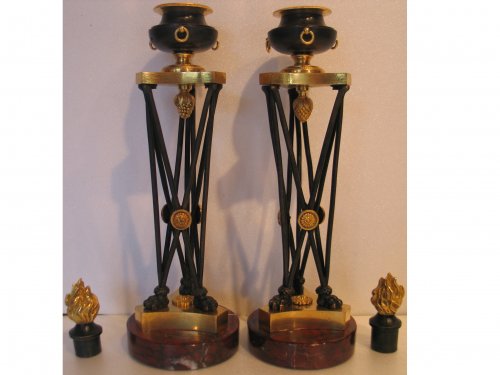 Pair of bronze candlesticks in Athenian circa 1800 - Lighting Style 