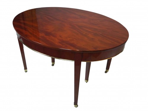 Oval mahogany dining table, Directoire / Consulate period