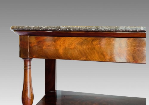 19th century - Mahogany console - sideboard. Restoration period